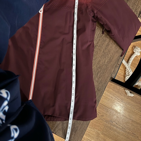 XL HELLY HANSEN LADIES MOTIONISTA LIFALOFT JACKET - wild rose color - Picture 6 of 9